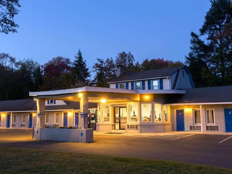 Pocono Night Lodge Bartonsville Exteriér fotografie